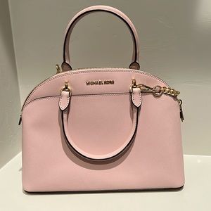MICHAEL KORS LARGE EMMY DOME SATCHEL. NEVER USED, BRAND NEW, NO TAGS.